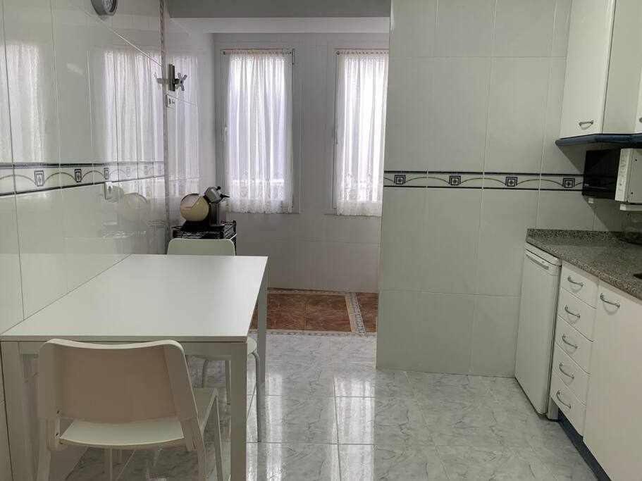 Апартаменти Arostegi Etxea Bonito Piso Junto Al Puerto Бермео Екстер'єр фото
